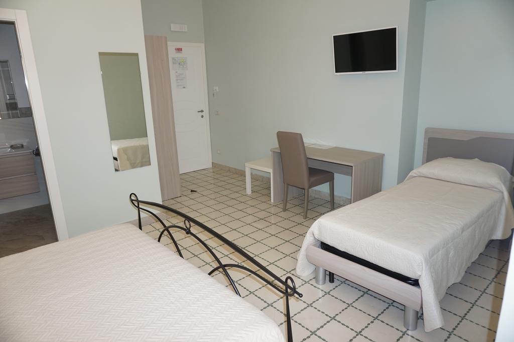 Residence Stendhal Guest House 치비타베키아 외부 사진