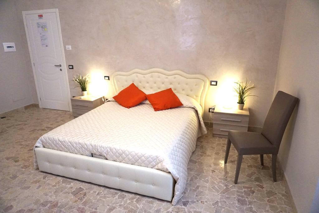Residence Stendhal Guest House 치비타베키아 외부 사진